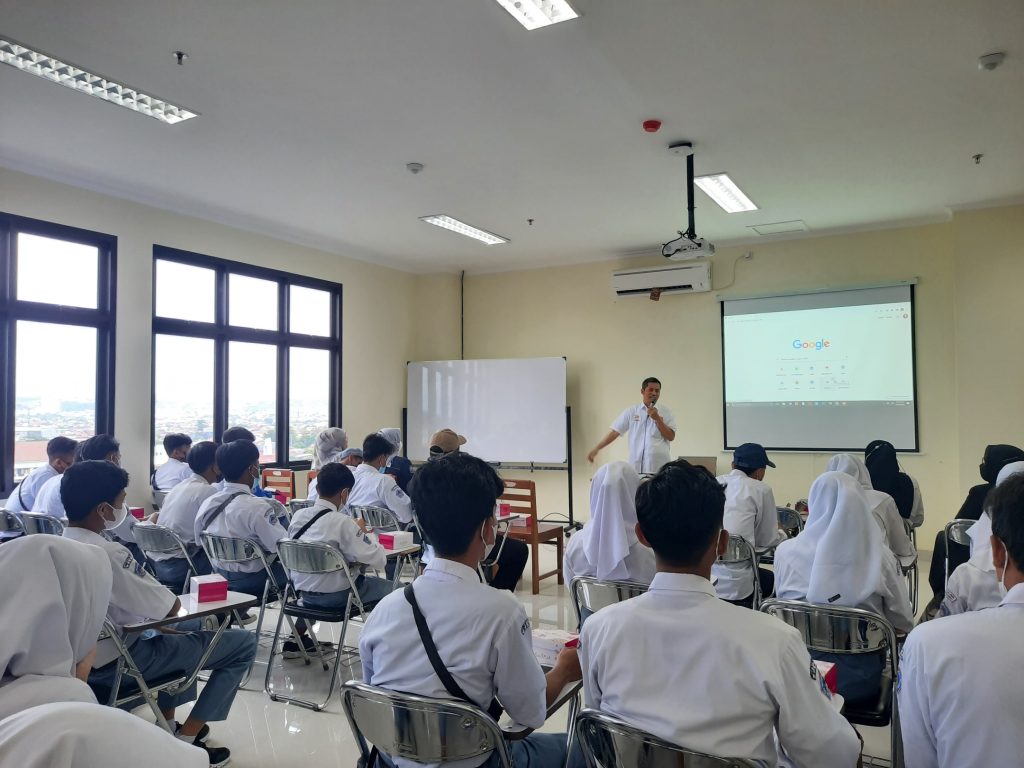 Siswa Smk Negeri Pajangan Bantul Yogyakarta Berkunjung Ke Fakultas